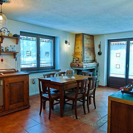 Champoluc Apartment Exterior photo