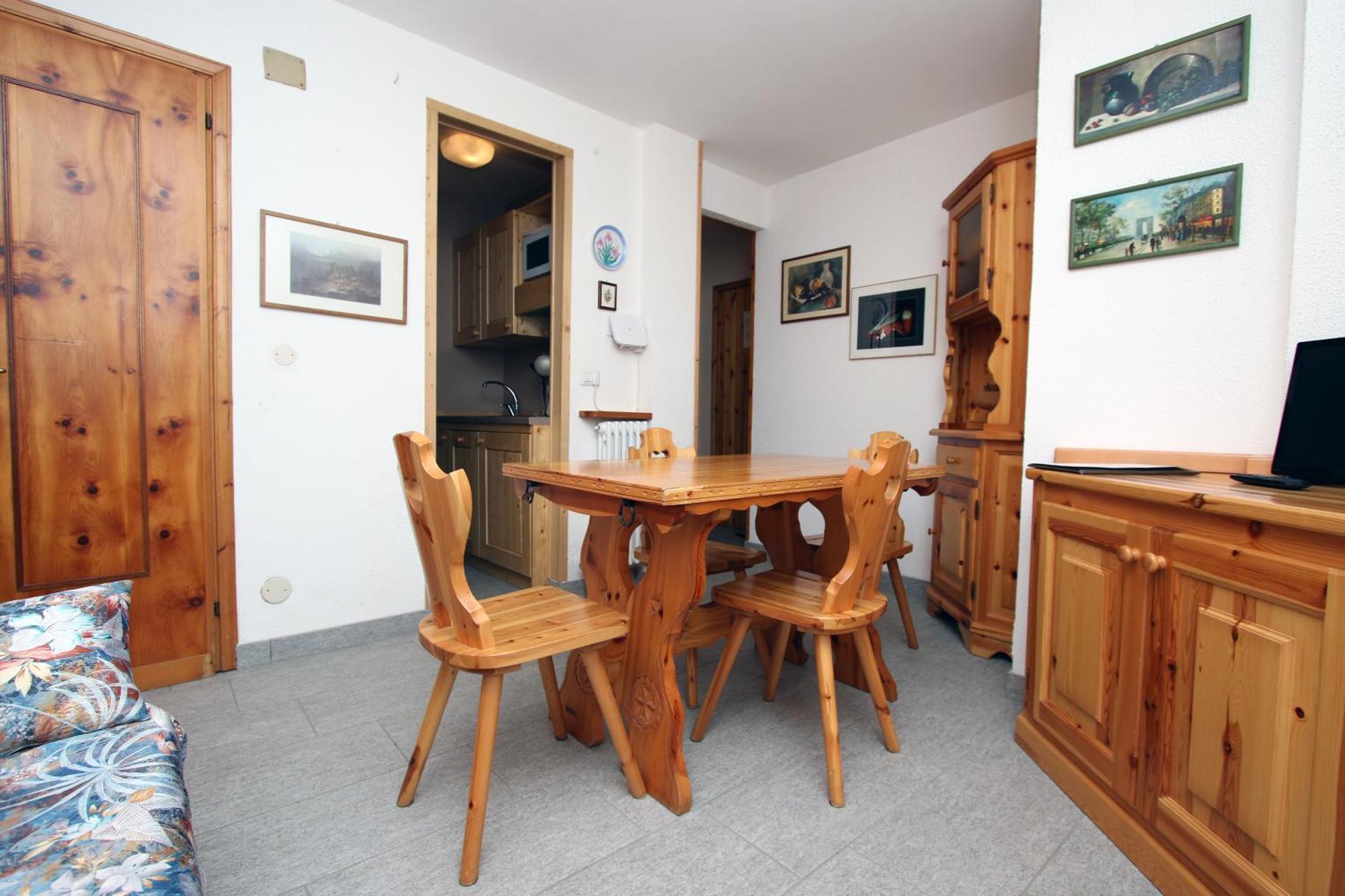 Champoluc Apartment Exterior photo